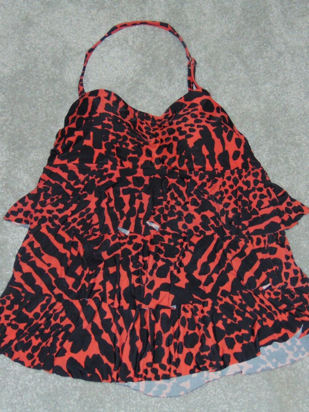 Island Escape Women Halter Tankini Swiming Top Size 10 Tiered Ruffle Nylon